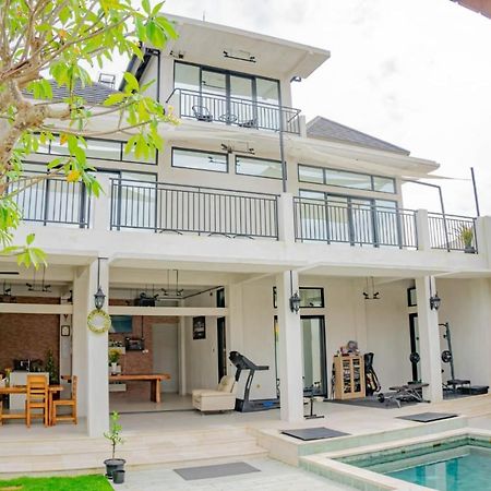 Berawa Homestay Canggu Exterior foto